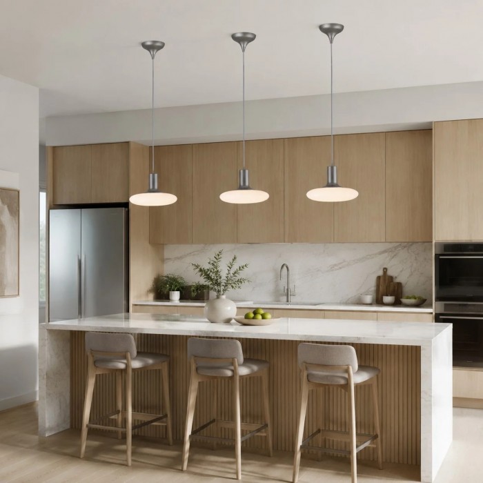 Hanglamp HL3762 van wit glas en chroom.