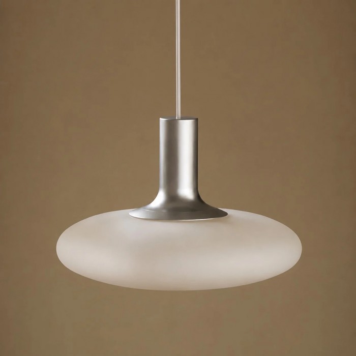 Hanglamp HL3762 van wit glas en chroom.