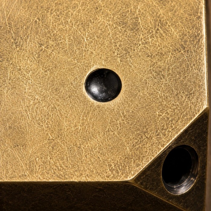 Bouton de meuble à dés en laiton antique HL4591