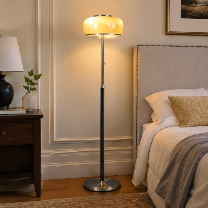 Lampadaire Bauhaus en verre avec structure en bois et chrome HL4633