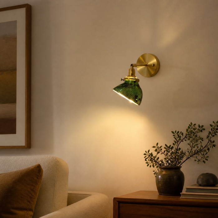 Mosiężna szklana lampa ścienna do czytania przy łóżku HL4342