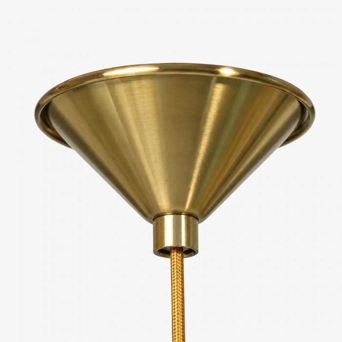 Calvor hanglamp met witte porseleinen kap en messing afwerking - Enkelvoudige en lineaire uitvoering voor de keuken HL4200