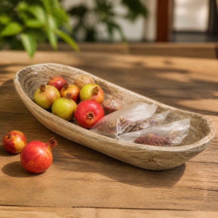 Distressed Paulownia Wood Boat-Shaped Serving Tray HL4606