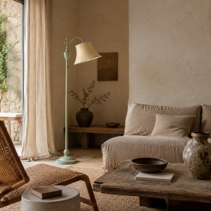French Country Curved-Arm Floor Lamp HL4415