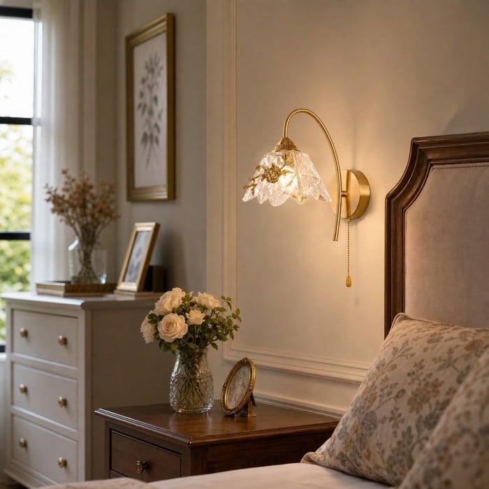 French Floral Brass Wall Sconce HL4243