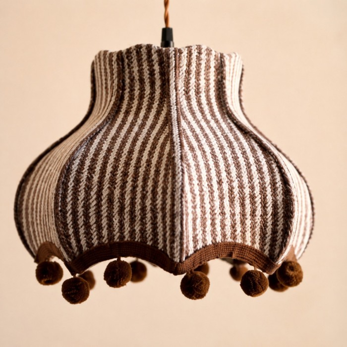 Suspension vintage française en tissu rayé HL4419