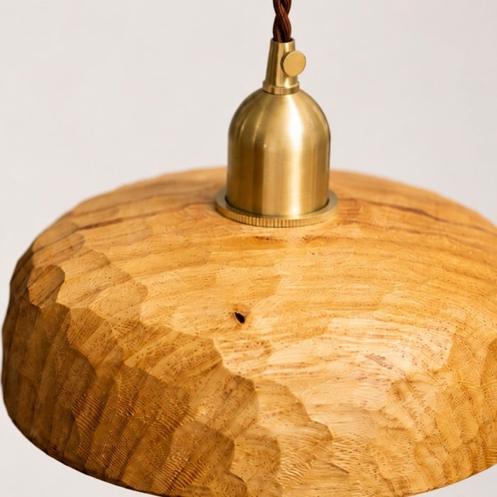 Handgesneden Wabi-Sabi houten hanglamp HL4558