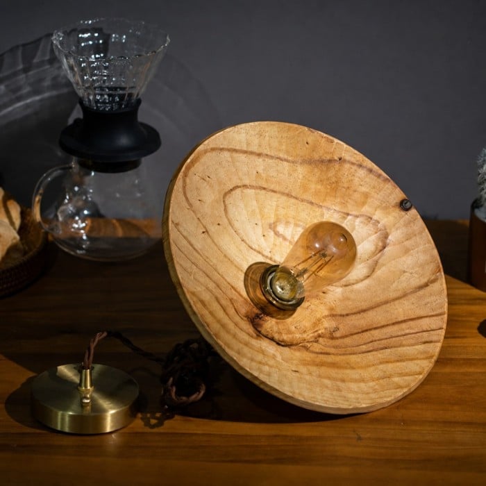 Handgesneden houten hanglamp voor eetkamers HL4580
