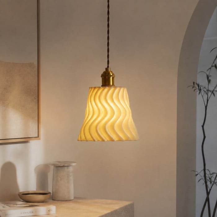 Handcrafted Ceramic Pendant Lamp with Brass Fitting HL4371