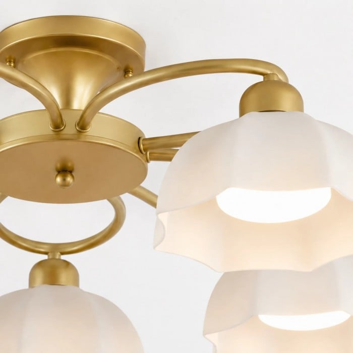 Moderne messing plafondlamp met melkglazen kap HL4257