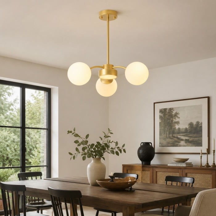 Moderne kroonluchter met bolvormige kap van melkglas HL4237