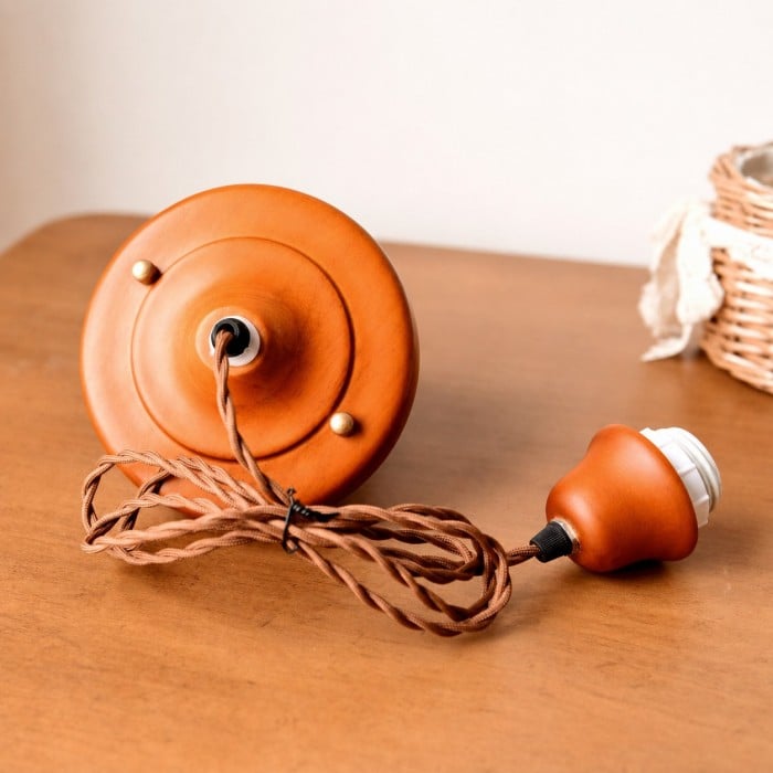 Suspension en tissu plissé avec abat-jour festonné HL4476
