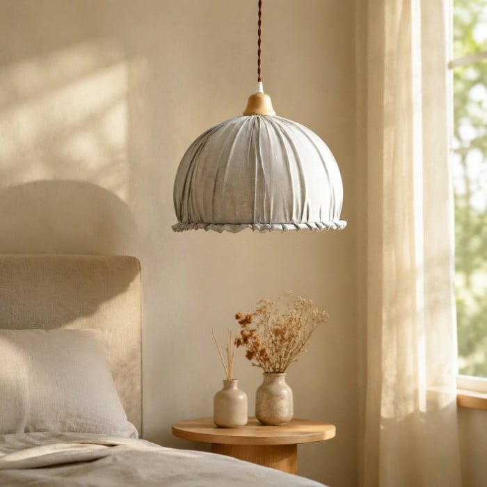 Suspension en tissu froncé avec abat-jour plissé HL4405