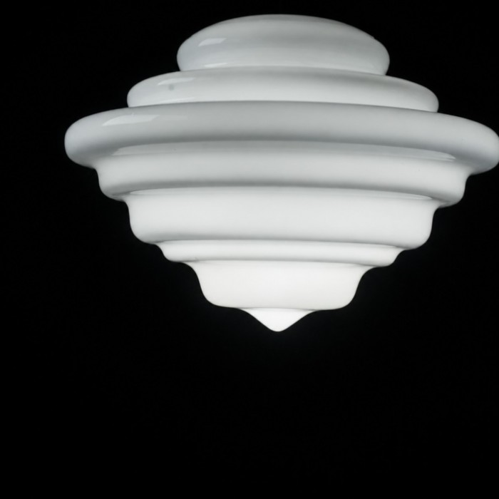 Suspension en verre blanc style spatial HL4535