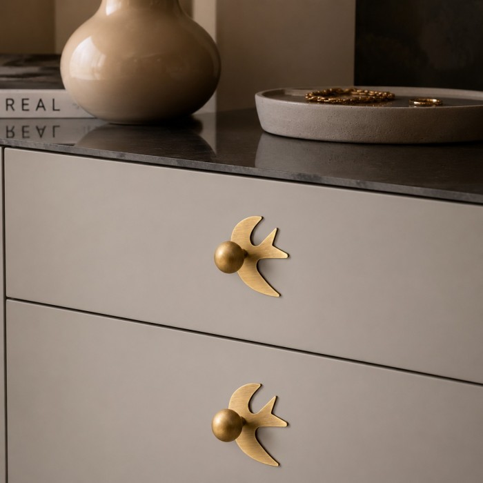 Swallow-Shaped Solid Brass Cabinet Knob HL4613
