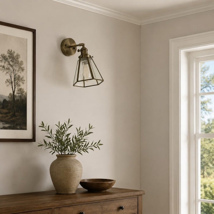 Vintage Brass Glass Wall Sconce HL4390