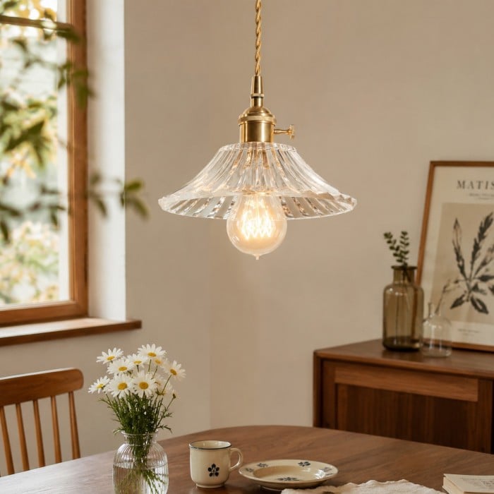 Suspension vintage en laiton avec abat-jour en verre texturé HL4391