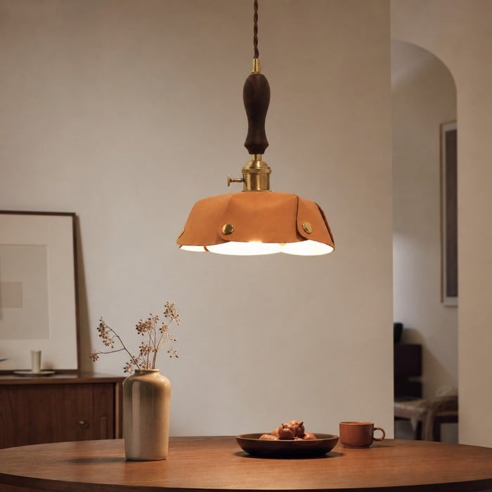 Lampada a sospensione vintage in pelle per interni rustici e accoglienti HL4568