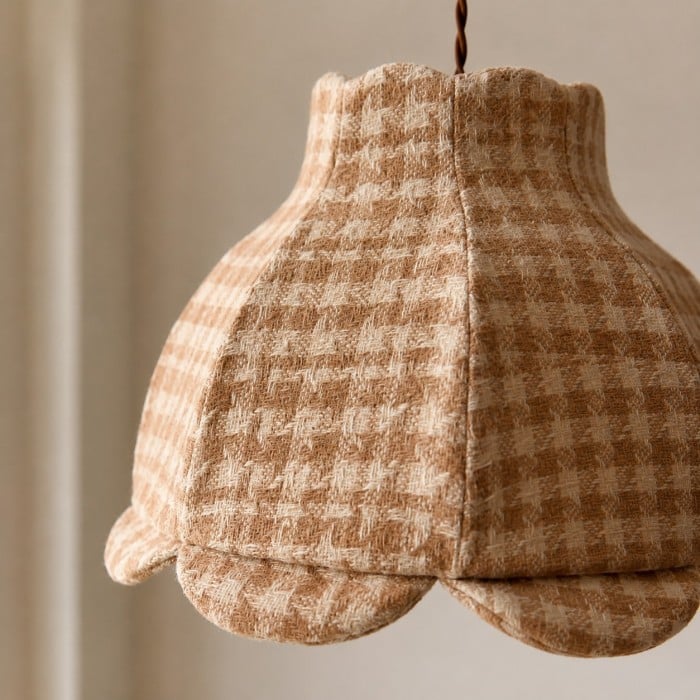 Vintage Plaid Fabric Pendant Light HL4425