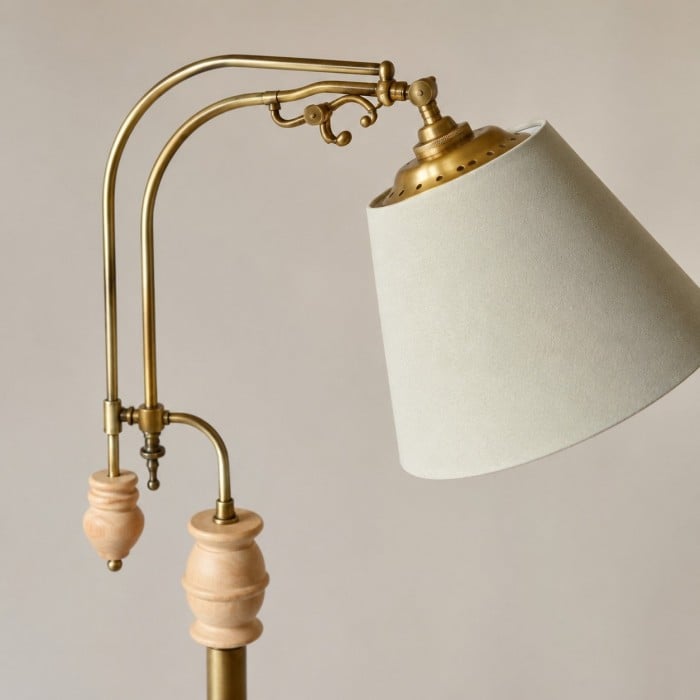 Vintage Wood and Fabric Floor Lamp HL4439