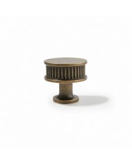 Poignée de meuble moletée en laiton antique HL4601