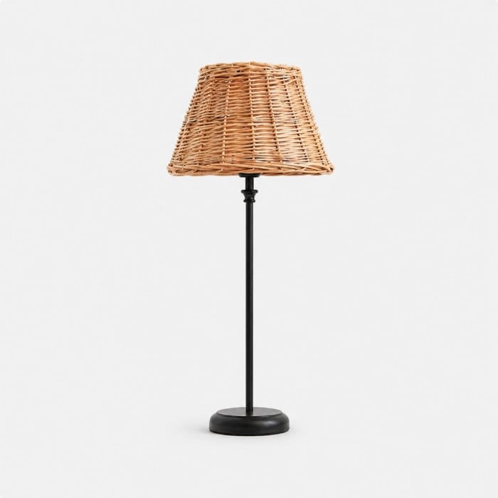 Tafellamp HL4296 van natuurlijk rotan en zwart ijzer.