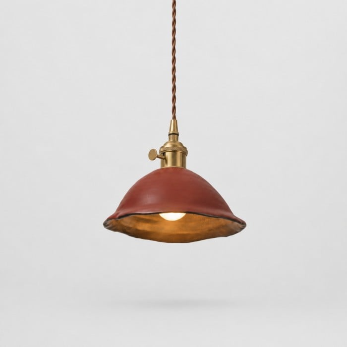 Suspension vintage en céramique à double émail avec fixations en laiton HL4572