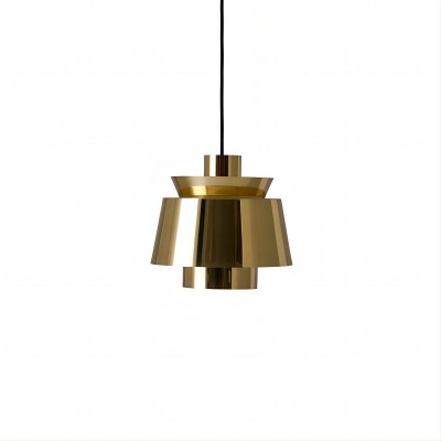 Lampa wisząca Utzon z metalowym dzwonkiem Lampa wisząca Utzon z metalowym dzwonkiem