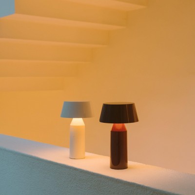 Kreatywna lampa stołowa Marset Bicoca