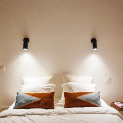 Cylinder vägglampa i mässing