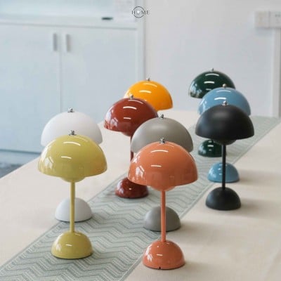 Flower Bud Shaped Portable Mini Table Lamp Flower Bud Shaped Portable Mini Table Lamp