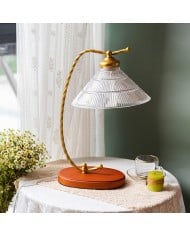 Lámpara de mesa con atenuación táctil de estilo simple HL566