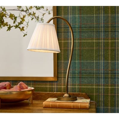 Lampa stołowa Luvora Brass – teksturowany klosz w stylu rustykalnym HL1585