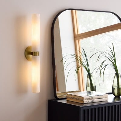 Applique murale moderne en verre cannelé Rivora - Applique double courte pour intérieur et extérieur HL1610