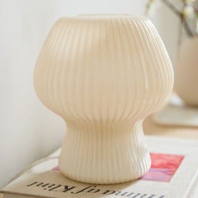 Lampe de table en verre strié Novarise – Éclairage d'appoint en verre texturé HL1514