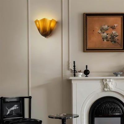 Bellina Modern Wall Light - Artisanal Glass Vera Lamp for Interior Decor HL1643