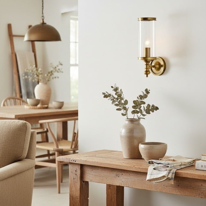 Driscoll Glascylinderlampa - Klassisk Järnvägglampa med Klar Glasskärm HL1537