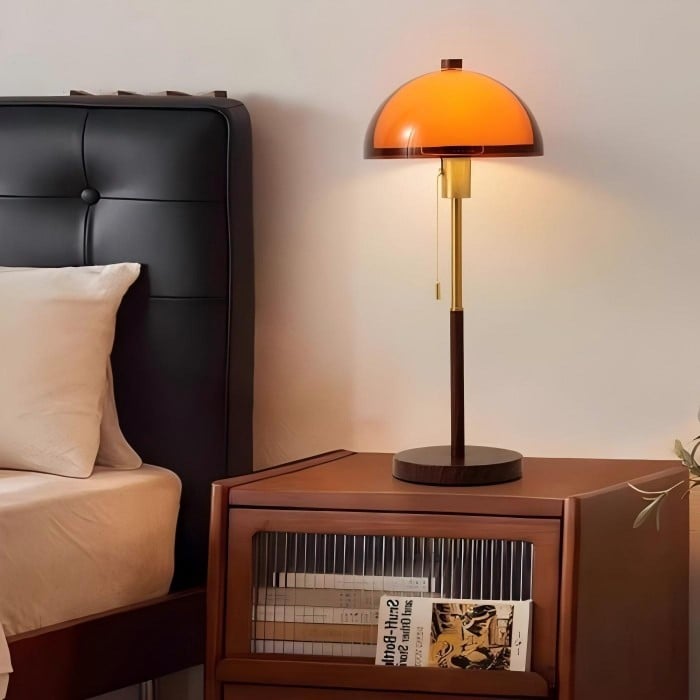 Vintage-Tischleuchte in Pilzform aus Acryl – Holzsockel und Zugmechanismus HL1837