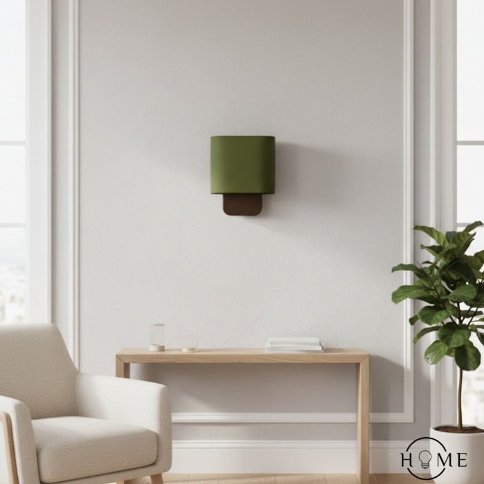 Elegancka lampa ścienna Nolvara z miękkim kloszem i metalowym ramieniem HL1432