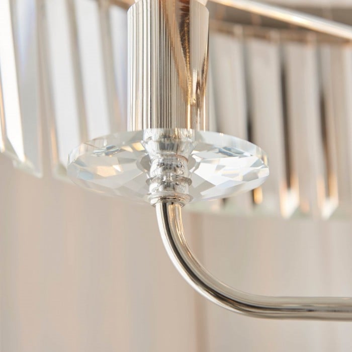 Lampadaire rond Beveline à 3 lumières - Abat-jour en verre taillé à facettes, finition métal classique, idéal pour le salon