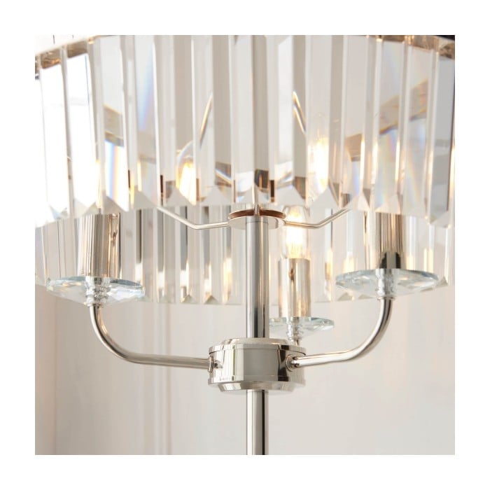 Lampadaire rond Beveline à 3 lumières - Abat-jour en verre taillé à facettes, finition métal classique, idéal pour le salon