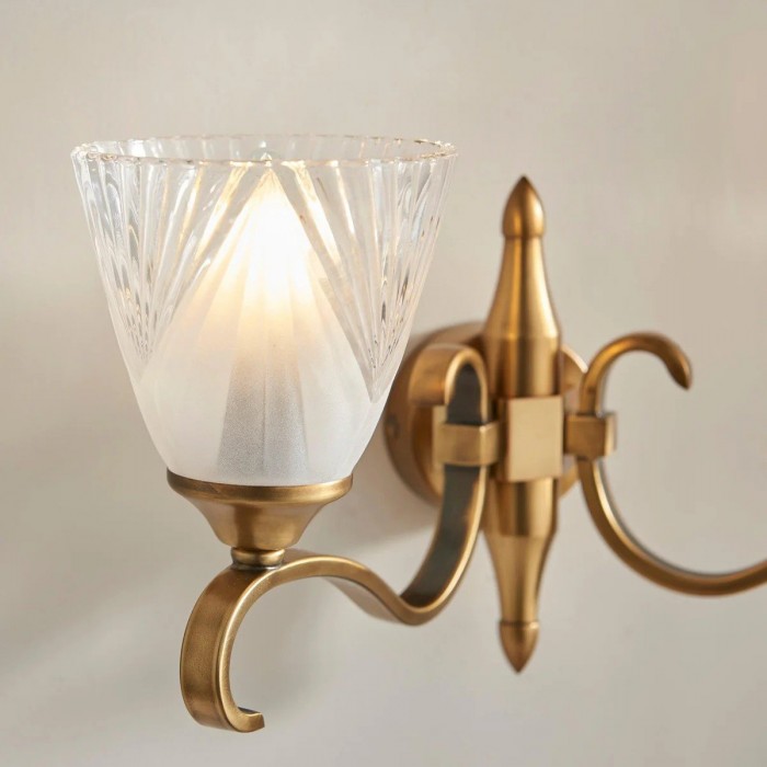 Lunetal Double-Head Wall Sconce - Vintage Metal Glass for Hallway and Bedroom HL2038