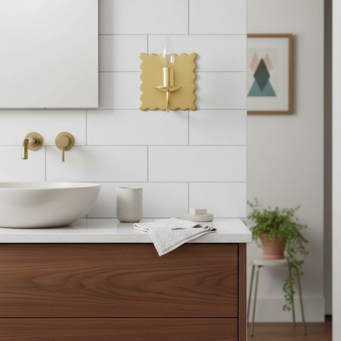 Modo Decorative Wall Light - Modern Wavy Metal Wall Sconce for Bedrooms and Hallways HL1890