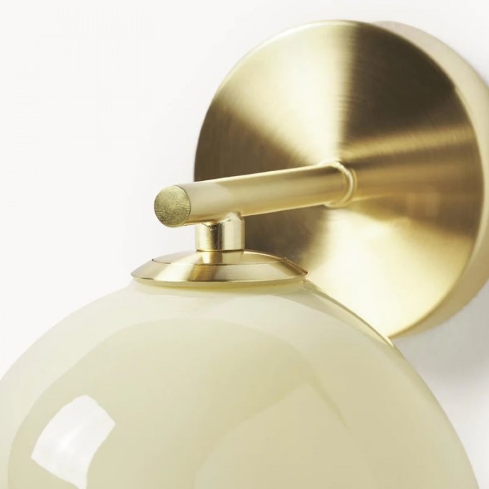 Kinkiet ścienny Orra Opal Glass - elegancki kinkiet z kulą i metalem do salonu i sypialni HL1993