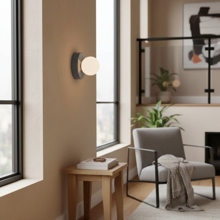 Aplique de pared redondo de vidrio Solna con base de cerámica: iluminación minimalista para dormitorio o pasillo HL1932