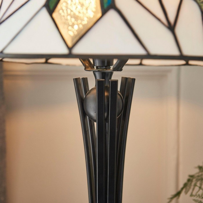 TF Astoria Art Deco tafellamp met glas-in-loodkap - Afgeschuinde en iriserende kap voor slaapkamer of woonkamer HL2048