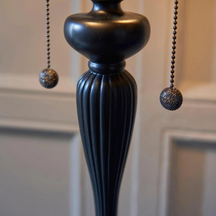 Lámpara de pie Tiffany TF Brooklyn con diseño geométrico Art Déco - Pantalla de vitral y base negra satinada para sala de estar