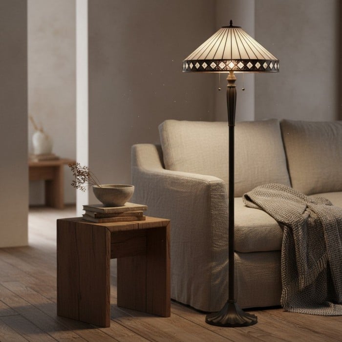 TF Fargo Geometrisk Tiffany-lampa - Accentbelysning i bärnstensfärgad och krämfärgad glas för sovrum eller arbetsrum HL2206