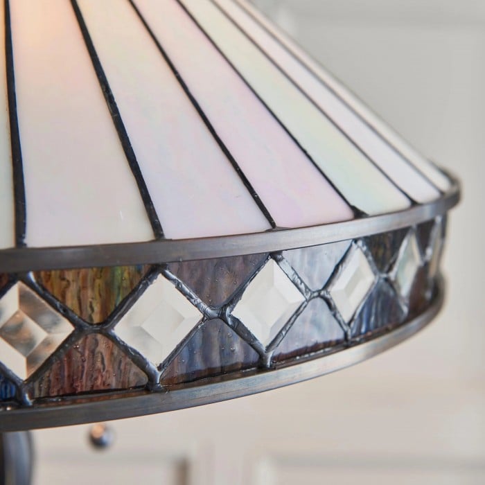 TF Fargo Geometrisk Tiffany-lampa - Accentbelysning i bärnstensfärgad och krämfärgad glas för sovrum eller arbetsrum HL2206