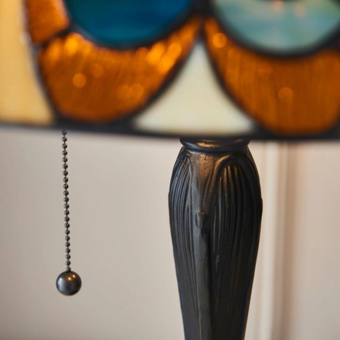 Lampa stołowa TF Hector w stylu secesyjnym – klosz z witrażu, oświetlenie dekoracyjne do salonu lub sypialni HL2246